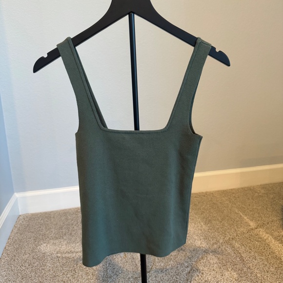 Leith square neck Olive Green Ribbed Tank in Small - Picture 1 of 4
